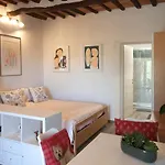 Casa Santi شقة